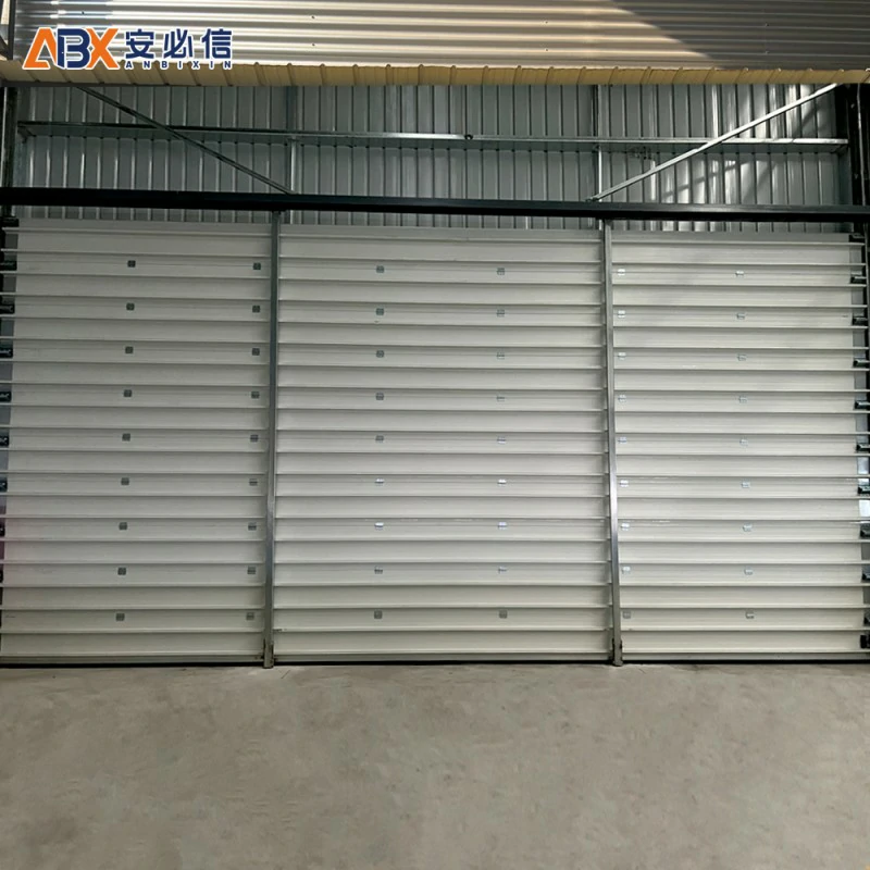 赣州市垂直滑升门